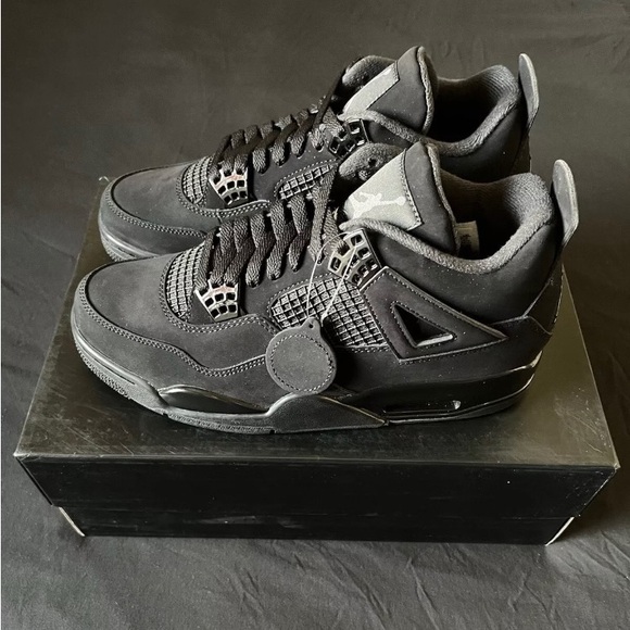 Jordan 4 Black Cats Size 10 *Negotiable* - Picture 2 of 7